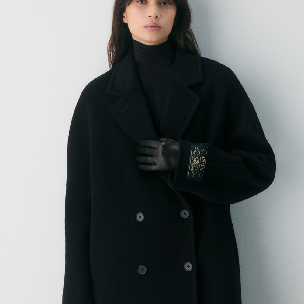 Brand New Aritzia Slouch Coat in (Re)Camel Wool - Picture 7 of 11